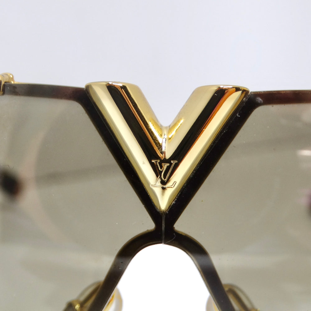 Louis Vuitton Z1366E sunglasses grease monogram gold black brown with box |  eBay